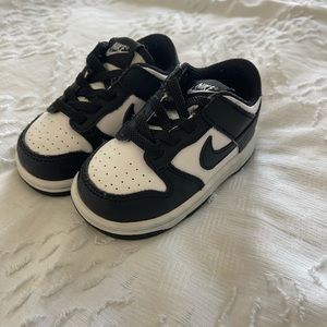 Kids Nike Panda Dunk Sneakers